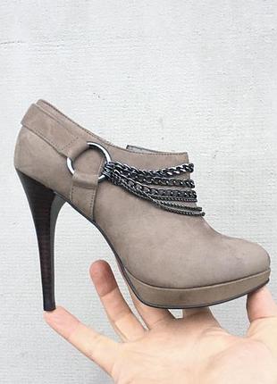 Нові шкіряні нубукові ботильйони dune оригінал