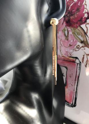 Сережки медичний сплав