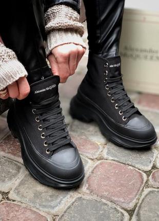 Alexander mcqueen tread slick женские ботинки на платформе10 фото