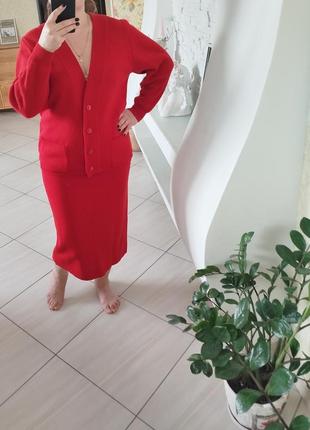 Шерстяной красный костюм кардиган и юбка ирэнд сезона красный цвет
