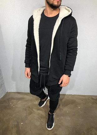 Тёплая кофта с капюшоном