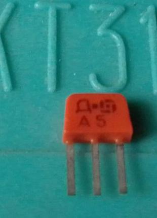 Транзистор кт315  (цена за 10 шт)2 фото