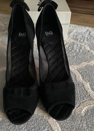 Босоножки оригинал d&g
