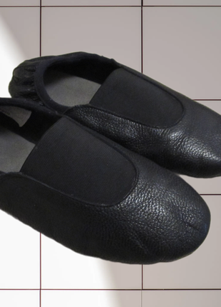 Pellagio чешки кожаные черные классические унисекс3 фото