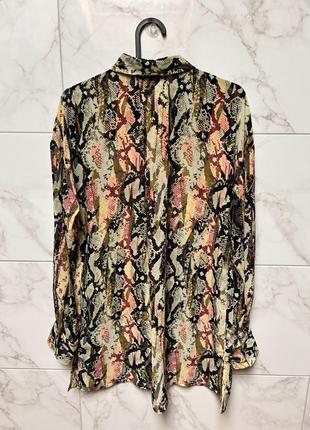 Красивая удлиненная блуза с змеиным принтом tom tailor2 фото