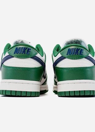 Чоловічі кросівки зелені з білим nike dunk low retro gorge green 
midnight navy wmns2 фото