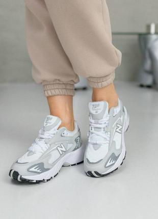 Жіночі кросівки new balance 725 gray white