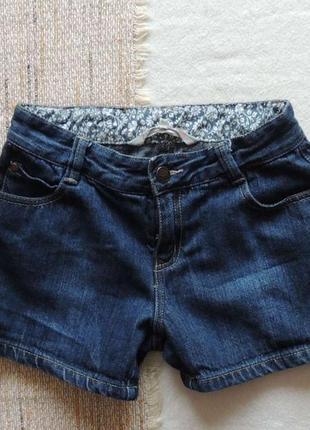 Якісні джинсові шорти 9-11 років