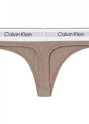 Трусы calvin klein modern cotton thong rich taupe2 фото