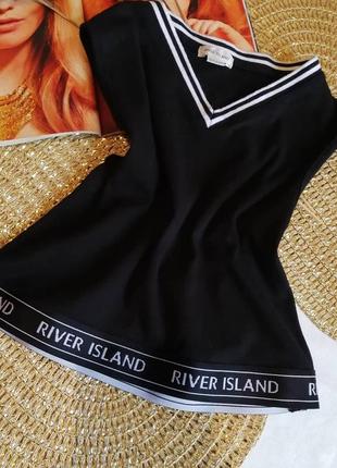 Топ river island