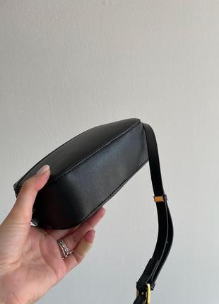 Шикарная молодежная сумка кросс боди черная  gucci брендована, фирменная в комплектации из кожи6 фото