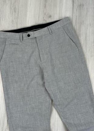 Серые базовые брюки брюки брючины слим фит тянутся на каждый день идеально!3 фото