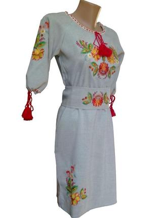 Вишите жіноче плаття в українському стилі з рукавом 3/4 «петри...4 фото