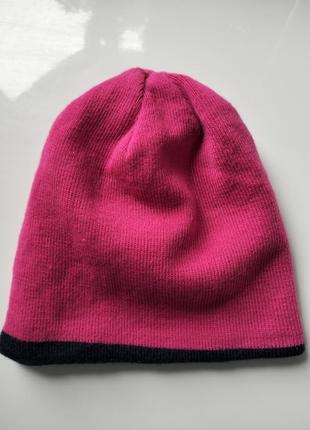 Розовая шапка подростковая mountain warehouse