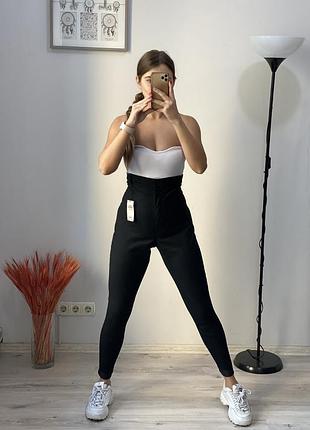 Джинси з дуже високою посадкою denim co