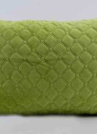 Декоративні подушки теп велюр. красиві і м'які.