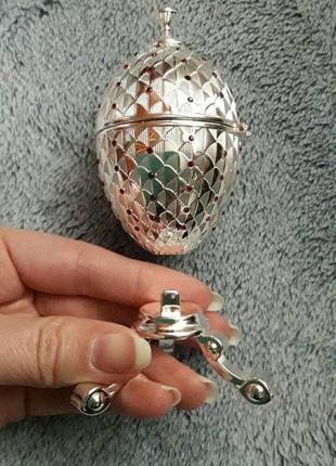 Ефектна красива елегантна скринька в стилі фаберже