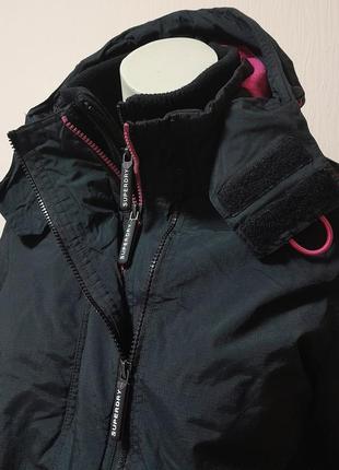 Стильна куртка чорного кольору superdry original windcheater upgrade7 фото