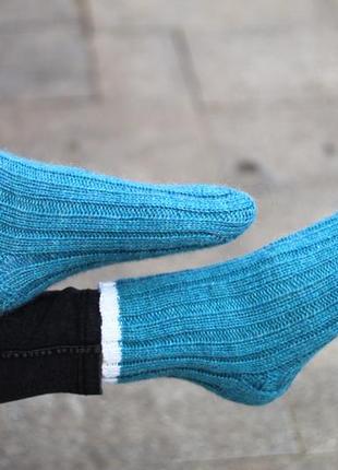 Вязаные носки ручной работы