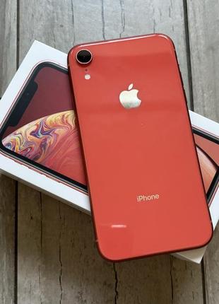 Продам iphone xr на 128 гб. идеальное состояние