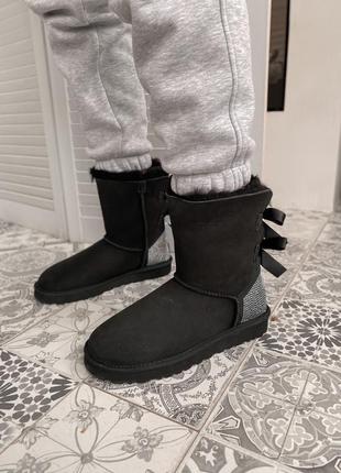 Ugg чоботи жіночі угі