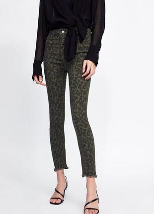 Облегающие джинсы скинни zara камуфляж