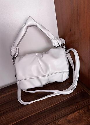 Легкая и зеленая сумочка 😍