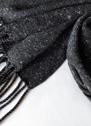 Тканий темно-сірий твідовий шарф з мериноса