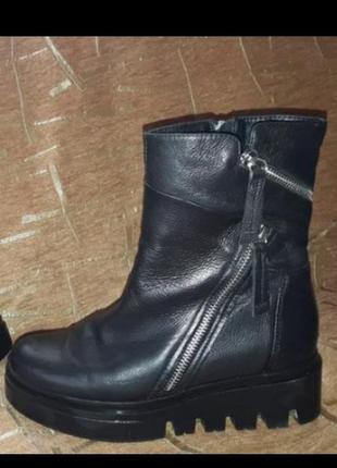 Демесезонні ботінки