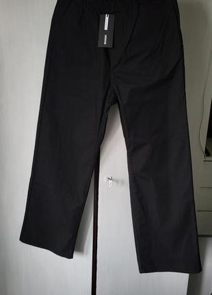 Нові штани weekday широкі чорні на резинці3 фото