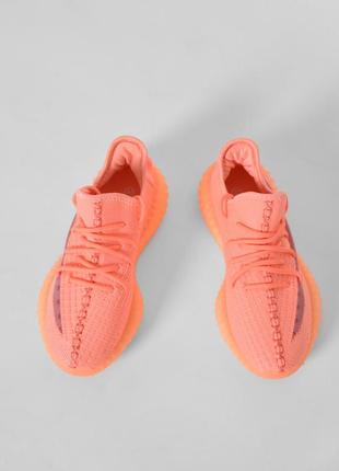 Стильні кросівки кольору корал4 фото