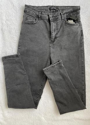 Крутые джинсы