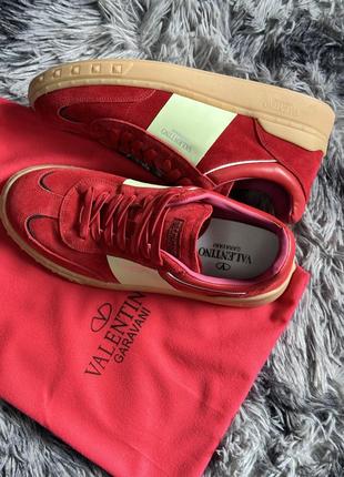 Кроссовки женские valentino