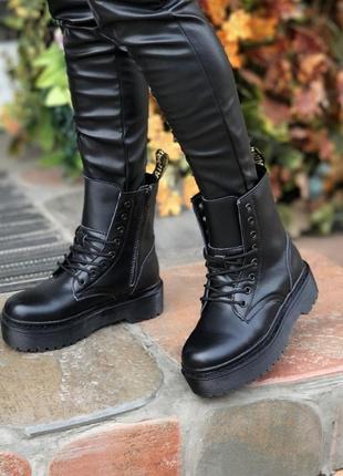 Dr martens черевики жіночі мартенси