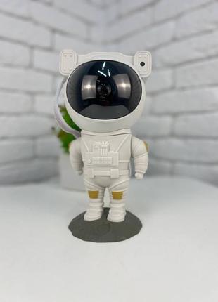 Нічник-проектор великий астронавт1 фото