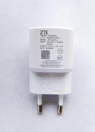 Зарядний пристрій zte 5в 1а з роз'ємом usb (блок живлення)