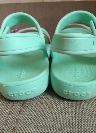 Сандалии crocs с 12 для девочки босоножки crocs для девочки4 фото