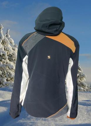 Современная лыжная термокуртка mountain force.3 фото