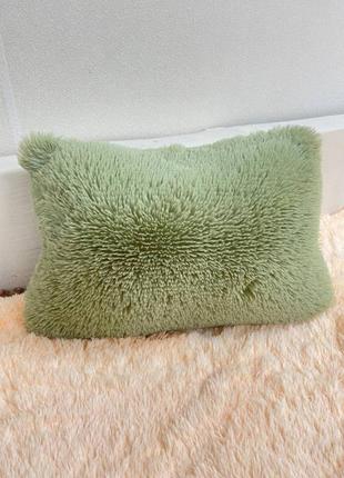 Подушка травичка хутряна оливковий2 фото