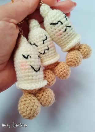 Брелки с намеком 18+