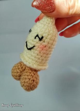 Брелки с намеком 18+