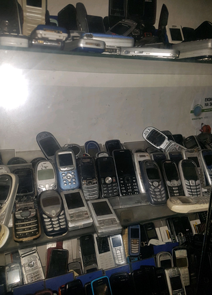 Мобільні телефони для колекції1 фото