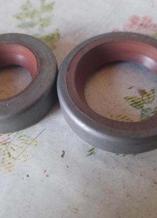 Сальники рульової колонки ваз 2101-07 брт