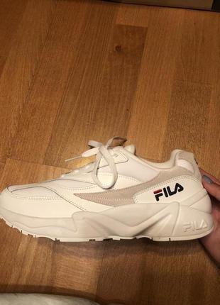 Fila 94 venom