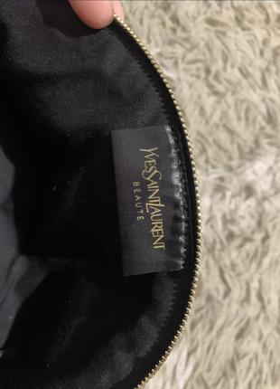 Продам косметичку yvessaintlaurent3 фото