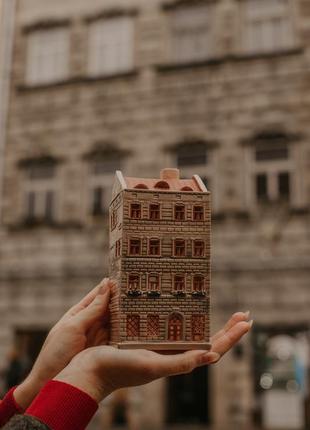Керамический домик-подсвечник "камняница венецийская" львов, площадь рынок8 фото