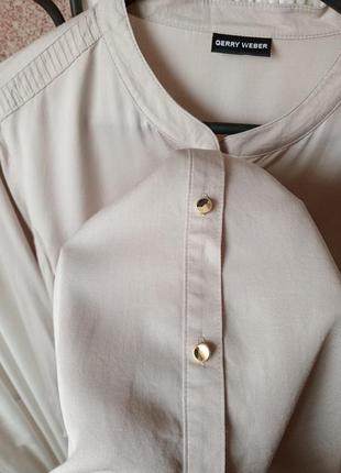 Красива натуральна блуза з золотистими гудзиками gerry weber.6 фото