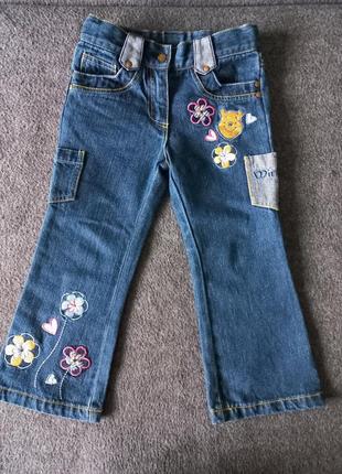Стильные джинсы на девочку disney
