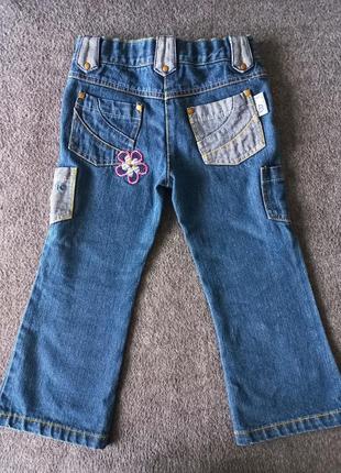 Стильные джинсы на девочку disney 2
