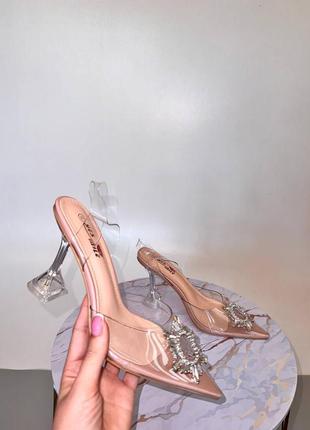Туфли с брошью силиконовые нарядные женские9 фото
